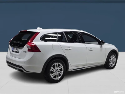 Volvo V60 Cross Country 2018, kuva 4/19