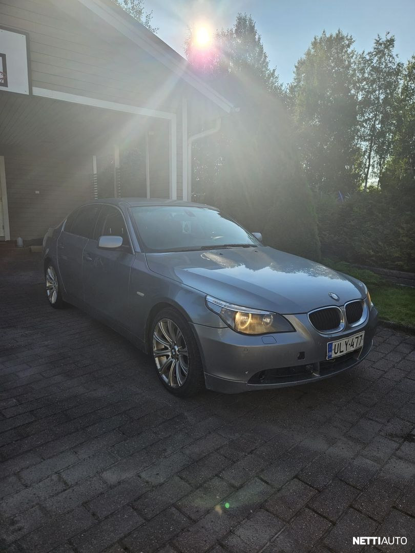 BMW 525