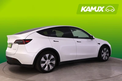 Tesla Model Y Long Range 2023, kuva 2/25