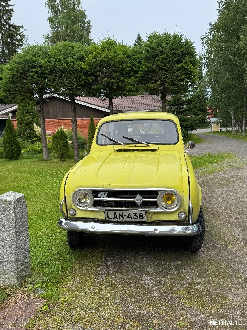 Renault 4