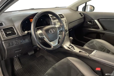 Toyota Avensis 2015, photo 7/25