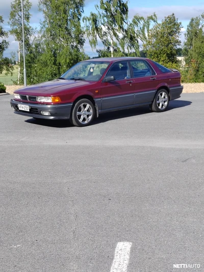 Mitsubishi Galant GTI-16V 1992, photo 4/13