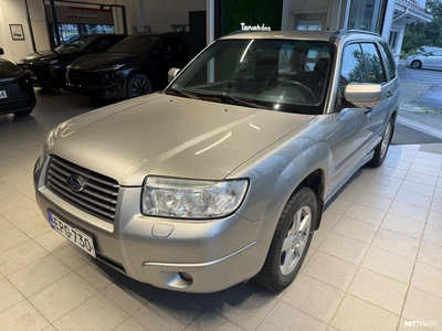 Subaru Forester 2,0i 4WD 2006, kuva 1/10