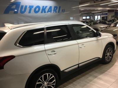 Mitsubishi Outlander 2017, kuva 2/18
