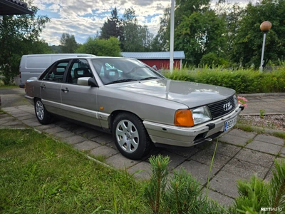 Audi 100 2.2 5syl 10v quattro 1987, photo 2/11