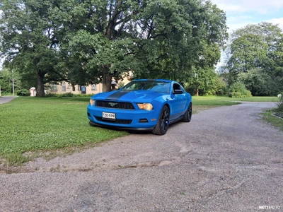 Ford Mustang 2012, photo 2/16