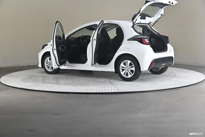 Toyota Yaris 2023, kuva 7/29