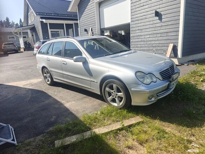 Mercedes-Benz C 2006, photo 4/4