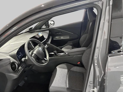 Toyota C-HR 1,8 Platinum Edition 2026, kuva 4/4