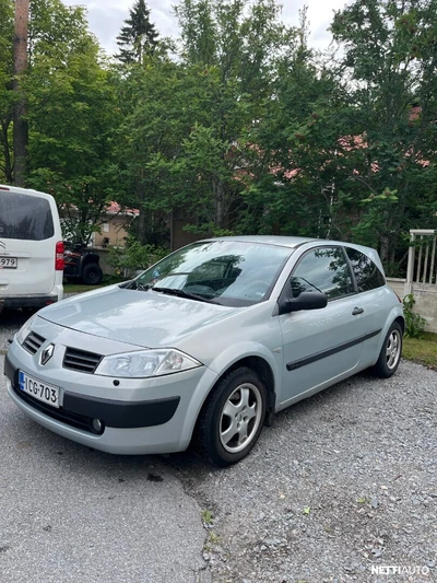 Renault Megane 2004, photo 2/11