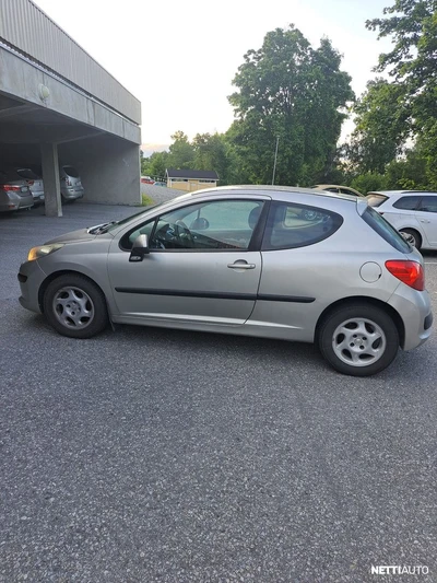 Peugeot 207 2007, kuva 5/11