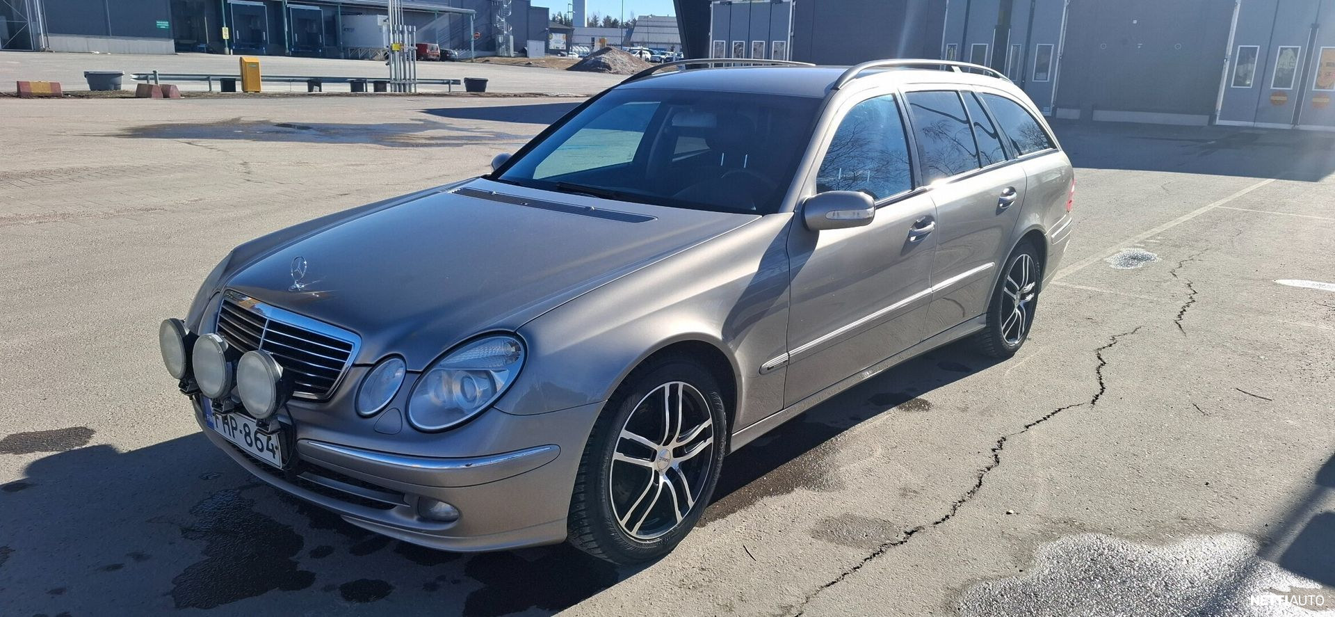 Mercedes-Benz E