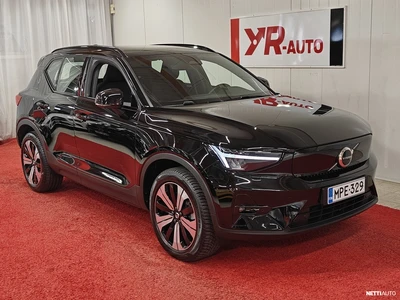 Volvo XC40 2023, photo 1/37