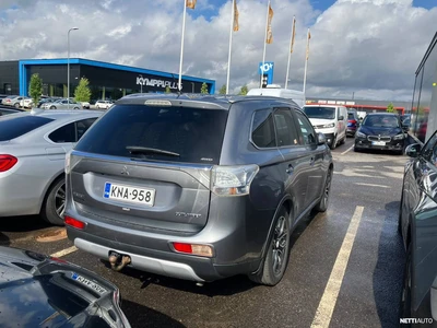 Mitsubishi Outlander 2015, kuva 2/7