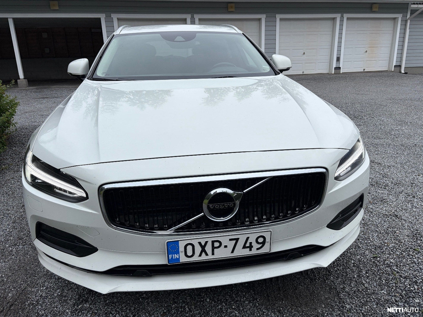 Volvo V90