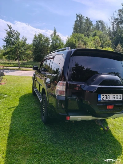 Mitsubishi Pajero 2017, photo 3/19