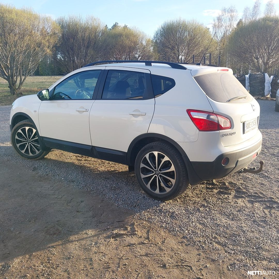 Nissan Qashqai 2013, photo 2/10