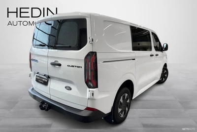 Ford Transit Custom 2025, photo 2/24