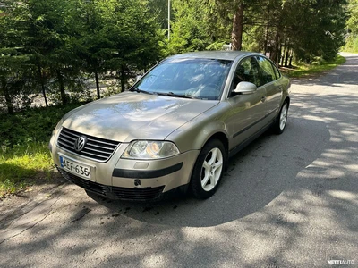 Volkswagen Passat 2004, photo 1/23