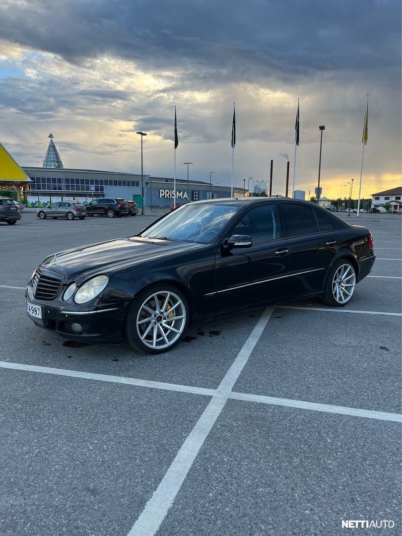 Mercedes-Benz E