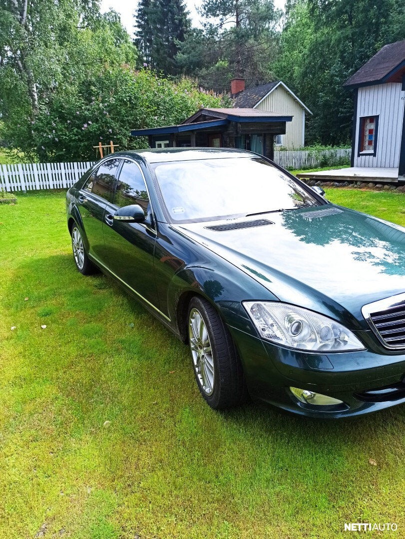 Mercedes-Benz S