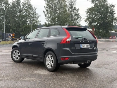 Volvo XC60 2012, photo 3/6