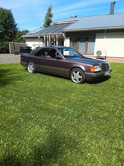 Mercedes-Benz CE CE 300-24v 1991, kuva 1/12