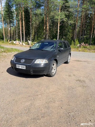 Volkswagen Passat 2002, kuva 1/6