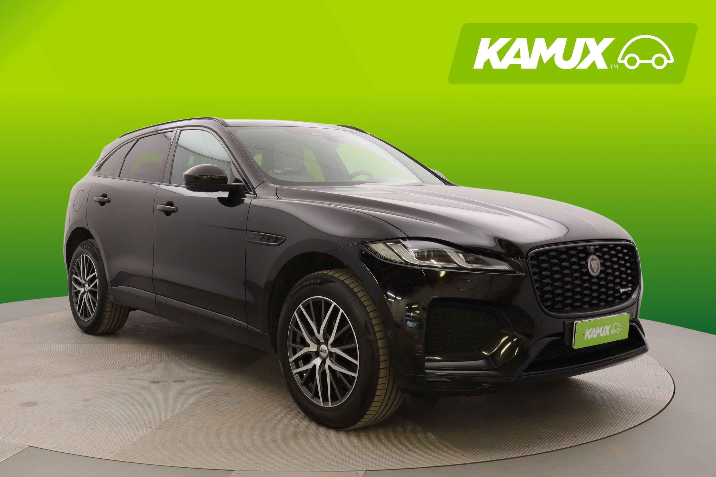 Jaguar F-Pace