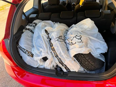 Toyota Yaris 2009, photo 8/8