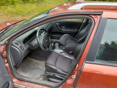 Renault Laguna 2004, kuva 3/5