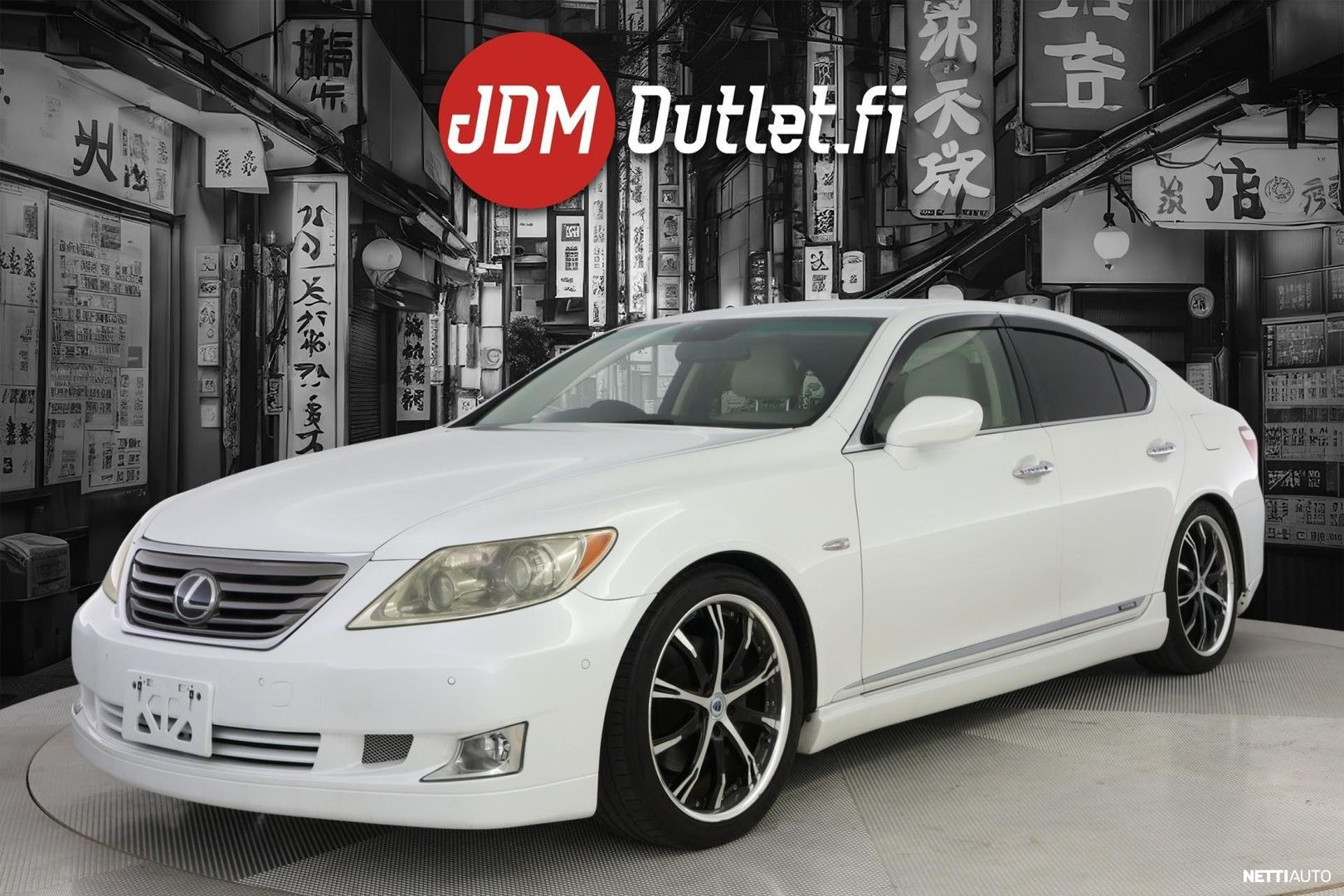 Lexus LS