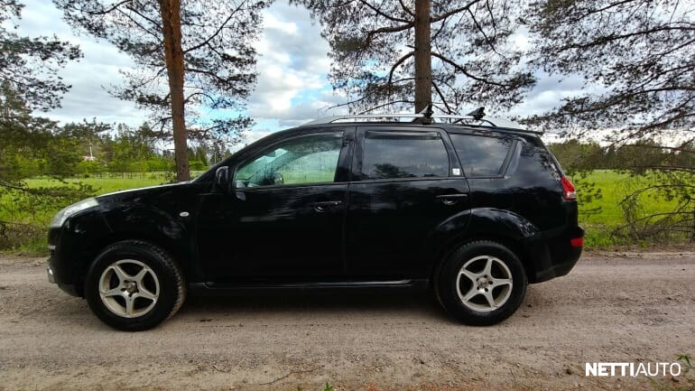 Citroen C-Crosser