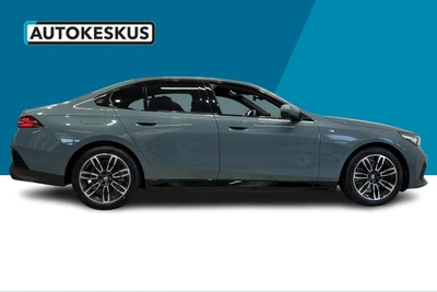 BMW 530 5-SARJA 530e M Sport XDrive 2026, photo 5/45