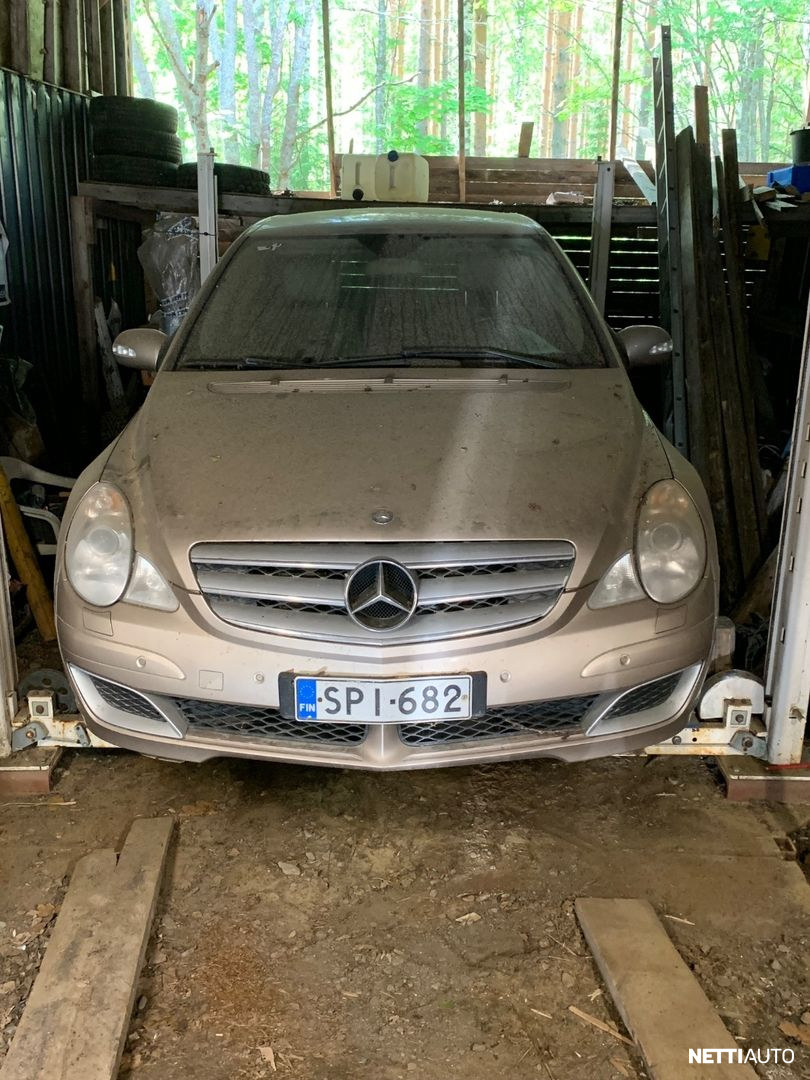 Mercedes-Benz R