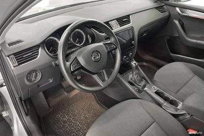 Skoda Octavia 2020, kuva 7/25