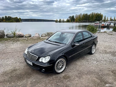 Mercedes-Benz C 2007, kuva 3/13