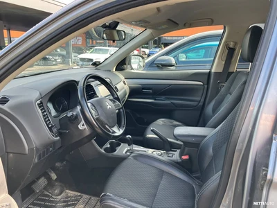 Mitsubishi Outlander 2015, kuva 5/7