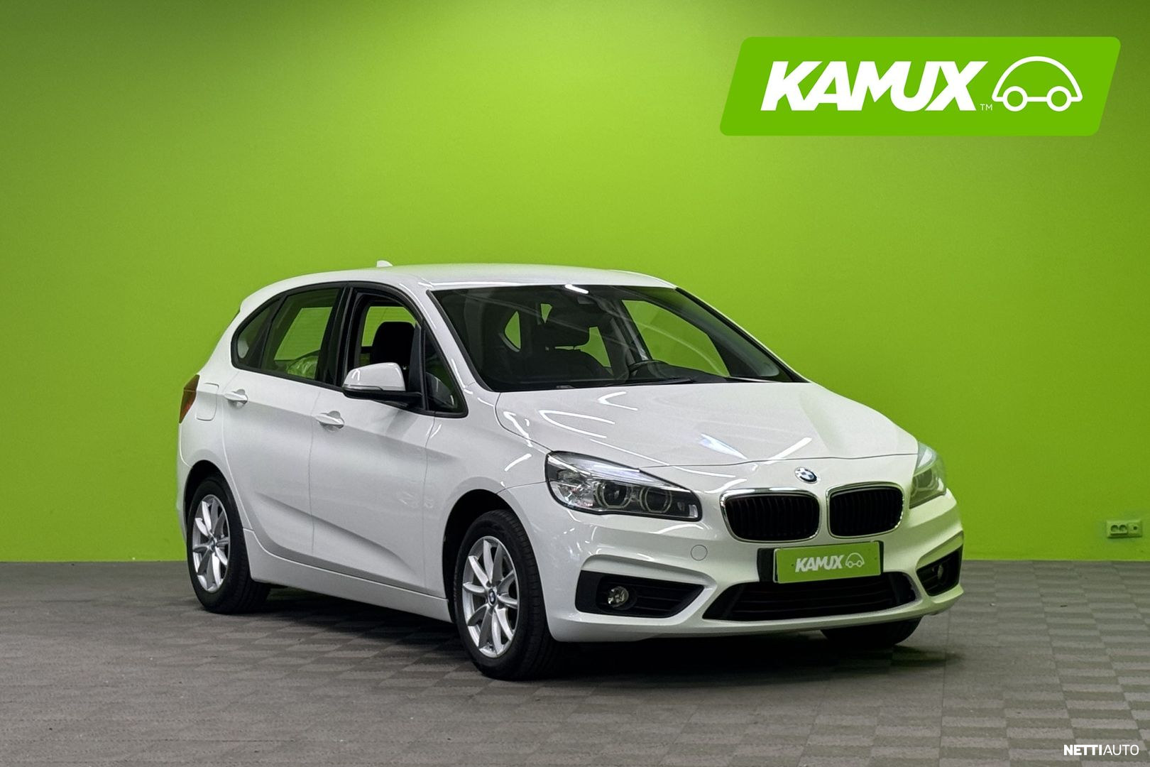 BMW 218