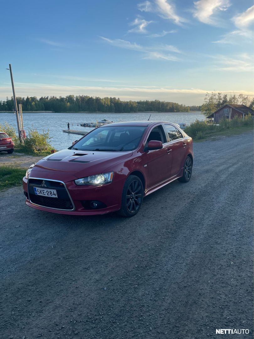 Mitsubishi Lancer