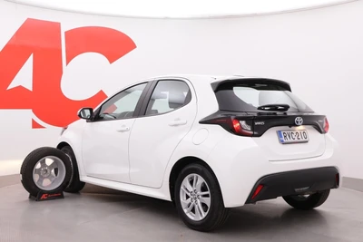 Toyota Yaris 1,5 Hybrid Active 2023, kuva 3/10