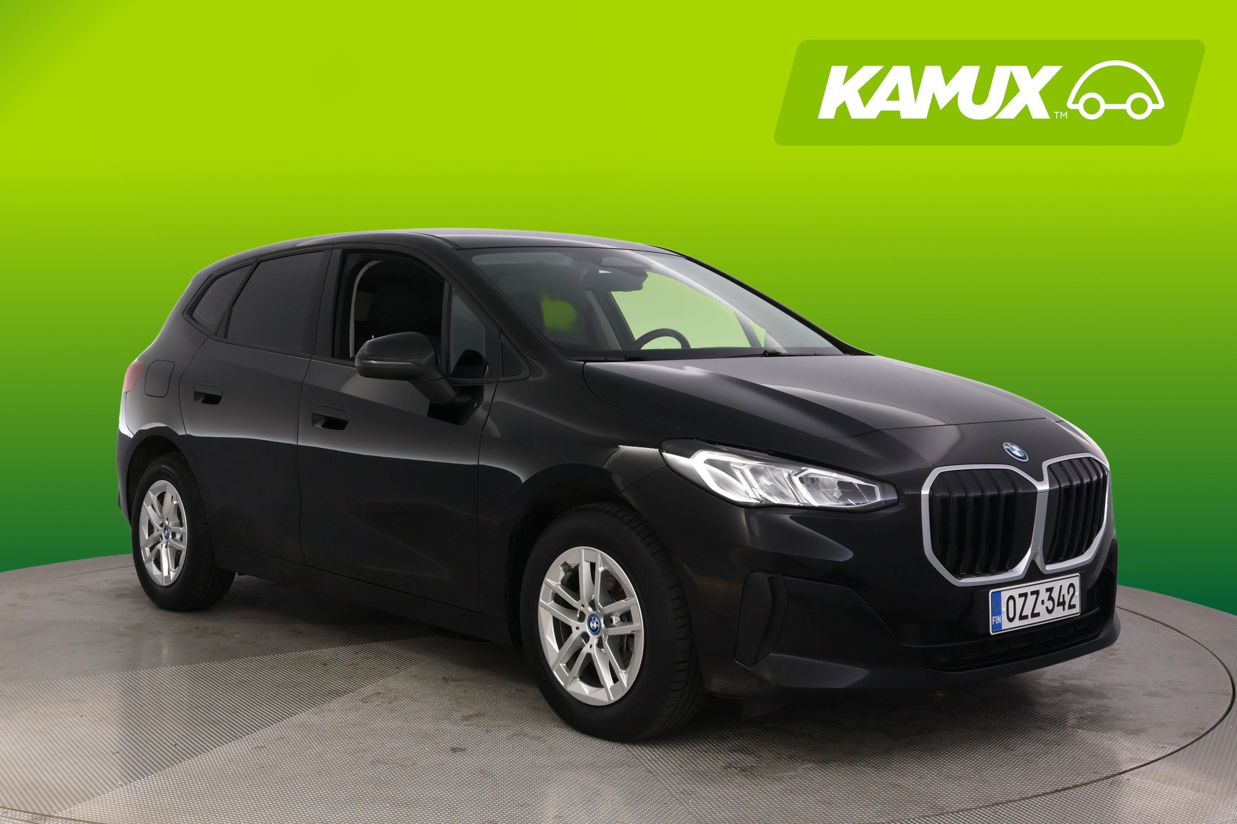 BMW 225