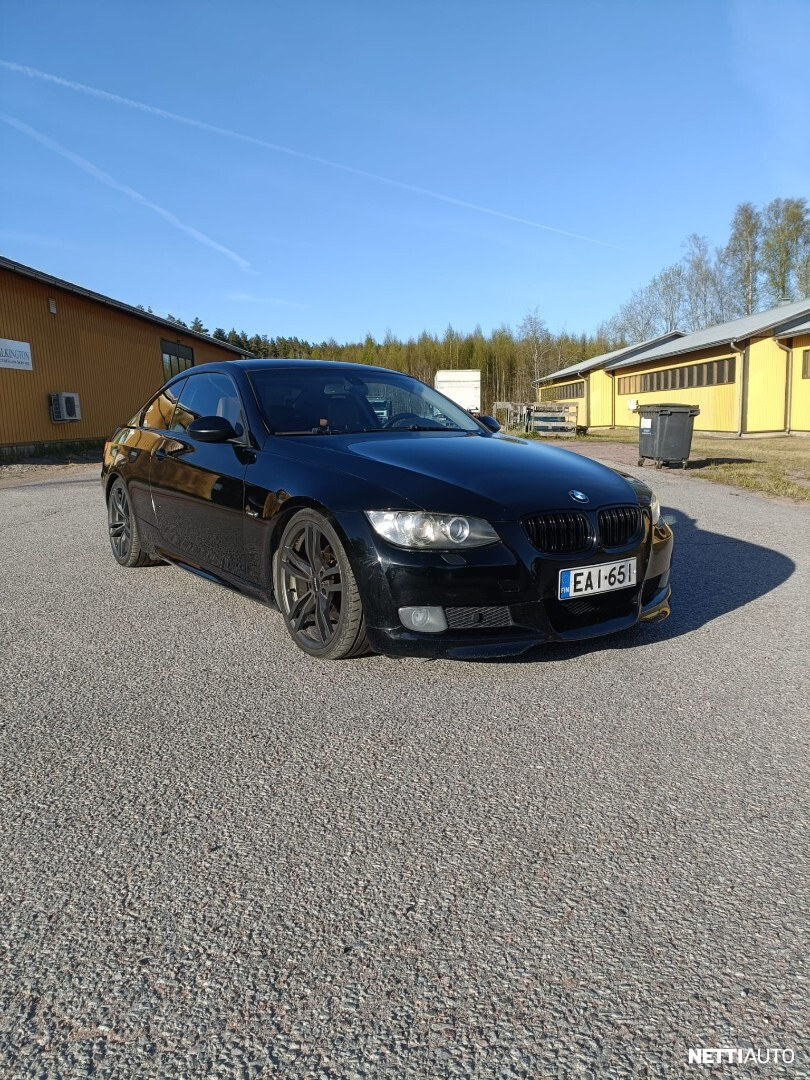 BMW 325