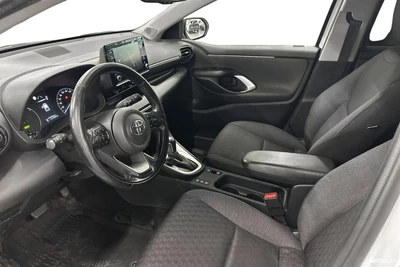Toyota Yaris 1,5 Hybrid Active Business 2021, photo 7/28