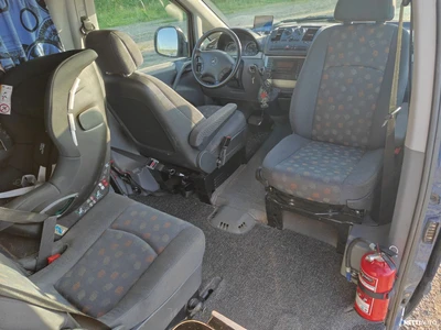 Mercedes-Benz Vito 2009, photo 3/9