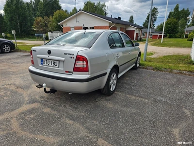 Skoda Octavia 2005, photo 2/9