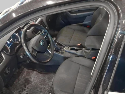 Skoda Octavia 2020, photo 4/4