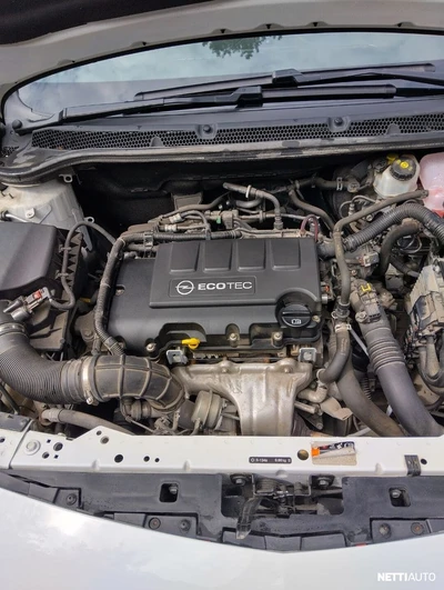 Opel Astra 2013, kuva 2/12