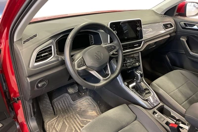 Volkswagen T-Roc 2024, photo 3/4