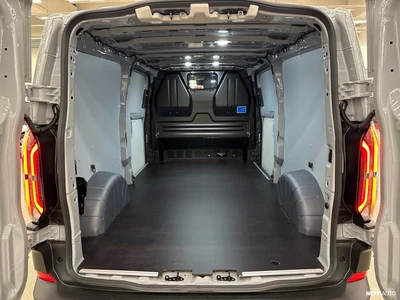 Ford Transit Custom 2026, photo 7/20